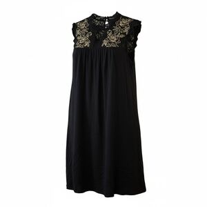 Signature Studio Black Dress Gold Floral Embroidery Lace - Size XL